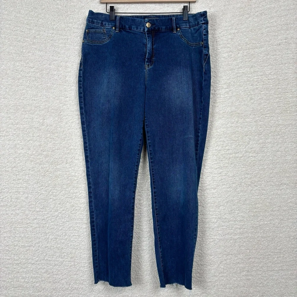 Chico's Jeans Womens 2.5 (14) Blue So Slimming Girlfriend Raw Hem Slim Straight